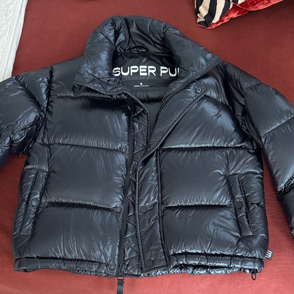 Aritzia Jackets & Blazers - Aritzia Black Puffer Jacket